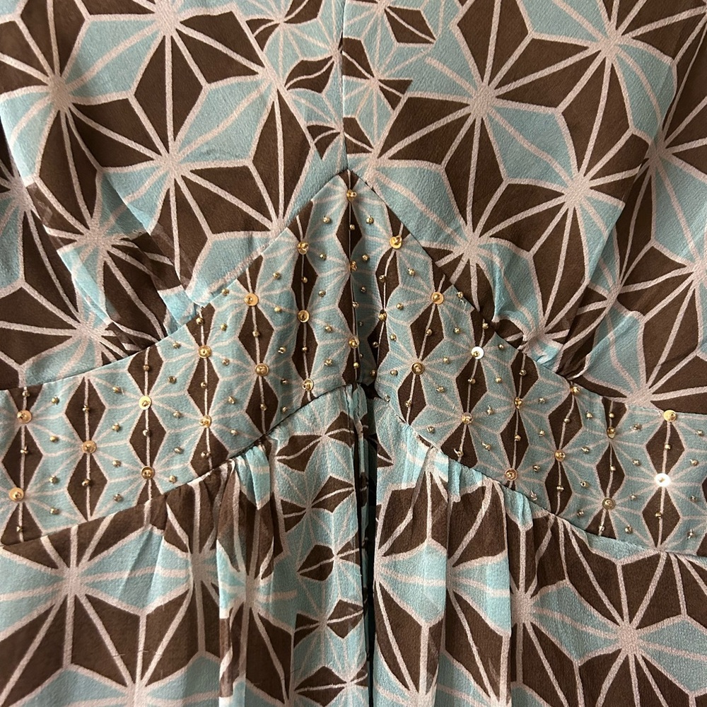 Elegant dinner party dress, for any occasion!